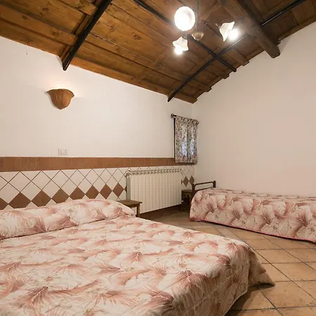 Country Apartments *